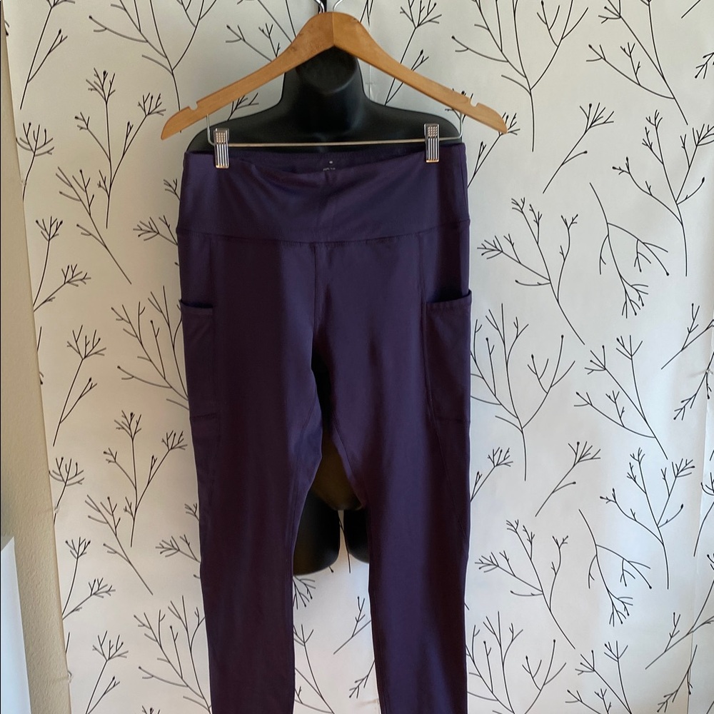 Purple High-Waisted exercise pants